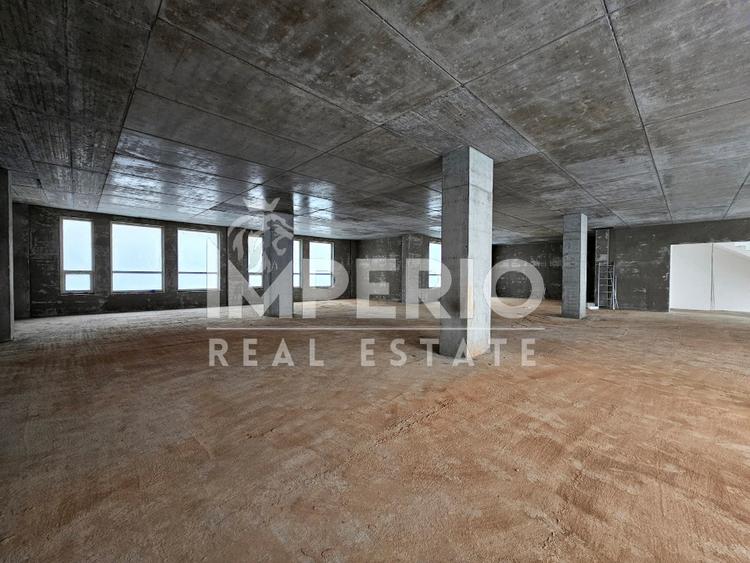 Spital/clinica 3,5m pe fiecare nivel ideala pentru spital/cab. medicale!
