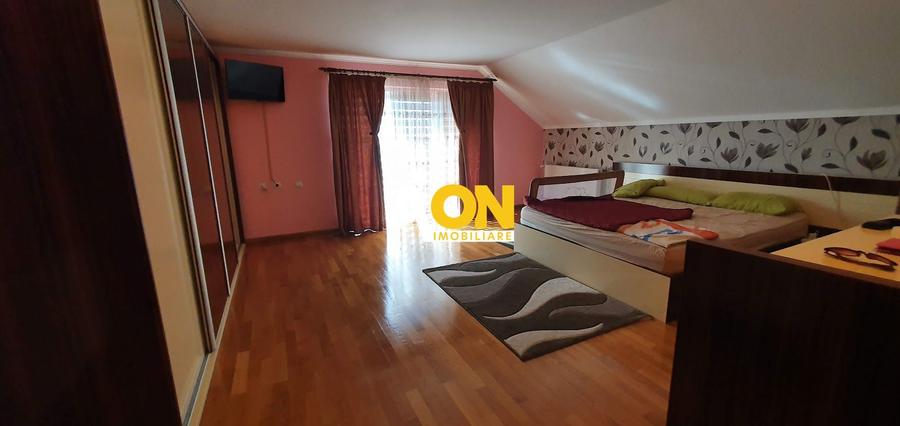 Casa P+1+M, 4 dormitoare, garaj, 500 mp teren, Micesti