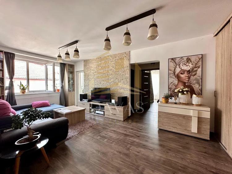 Apartament 3 camere semidecomandat+2parcari subterane incluse | Andrei Mureșanu