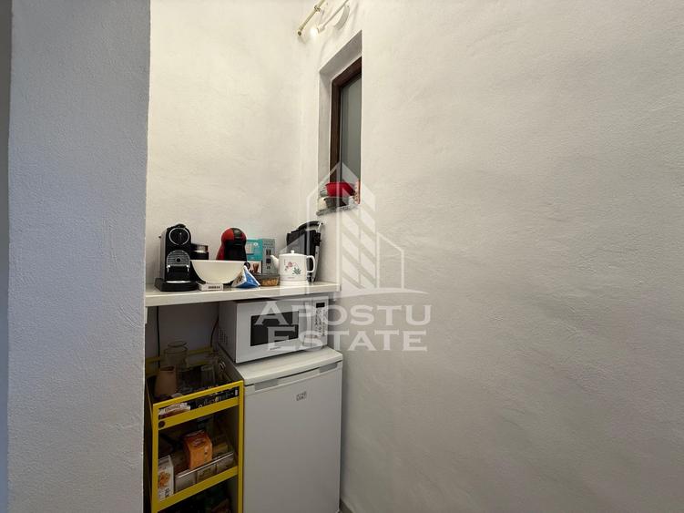 Apartament 3 camere, parter înalt, plus garsonieră complet amenajată