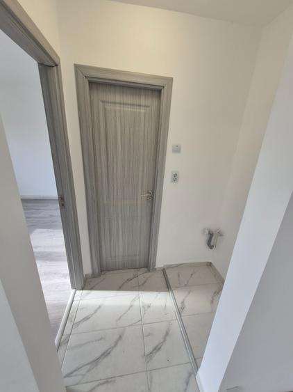 2Cam--Sagului-7 Min de Spitalul Judetean--Renovat--45MP-75.000 Euro!Neg