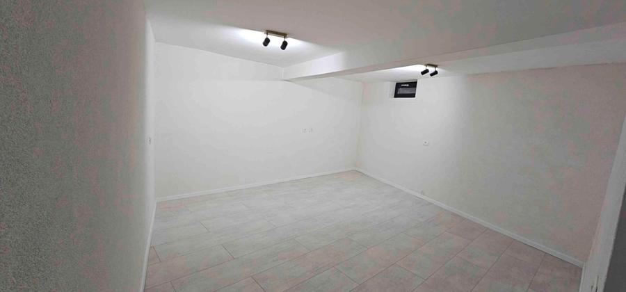 ZONA EXCLUSIVISTA , VILA NOUA LANGA DOMENIUL MARTISOR , DELTA VACARESTI ,INTRARE