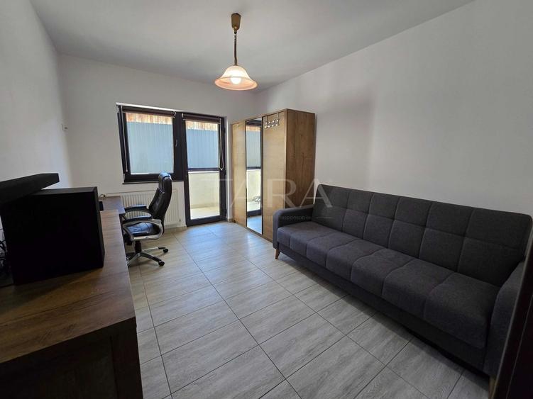 Apartament cu 3 camere si gradina, zona centrala.