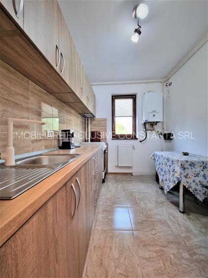 De Închiriat: Apartament modern cu 2 camere Zona Spitalul Județean (Str. Crisana - 11