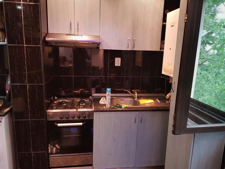 3 camere dec. complet renovat - langa metrou Valea Ialomiței - Ready to move