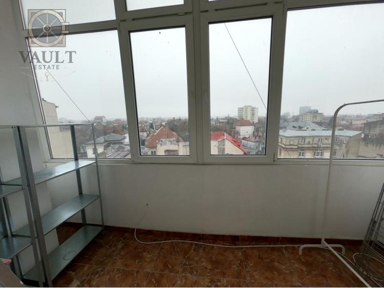 Apartament 2 camere - centrala proprie + boxa - zona Mosilor - Risc Seismic 1