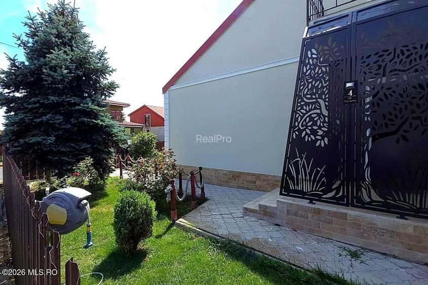 Cumpana - Del Sole, Str. Padova 4, vila P+M, teren pe colt de 397 mp! - 30