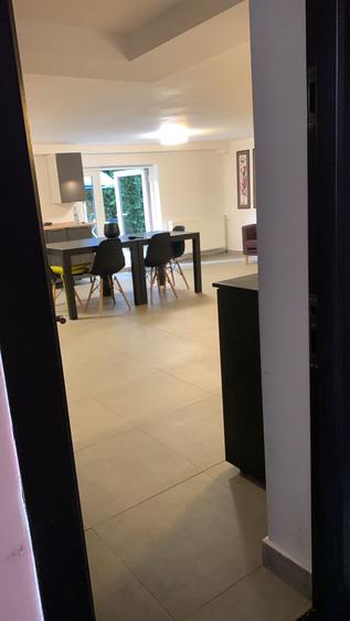 Ap 3 cam decom modern, utilat complet, 81 mp, zona Campului Manastur