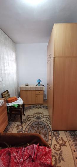 🙋 Scoala 8 Intim🔸2 Camere semiDecomandate 42m² Mobilat Utilat Centrala Gaze