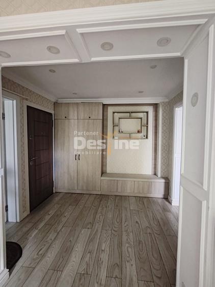 Apartament 2 camere, etajul 4, Zona Crucea Garii