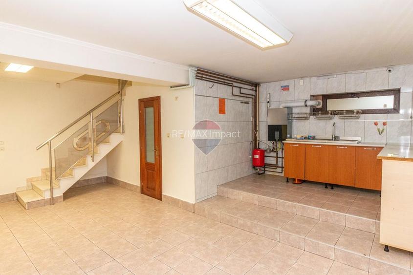 Casa / Vila cu 7 camere de inchiriat în zona Victoriei - 26