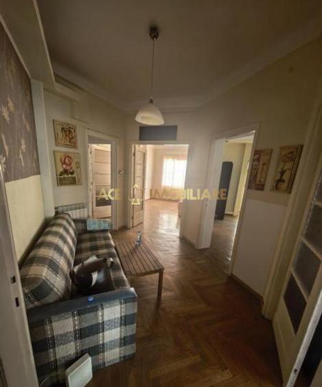 4 Camere de inchiriat | Unirii-Centru Vechi | Metrou | Birouri