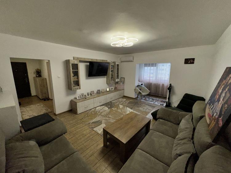 Academia Navală - Soveja apartament decomandat 3 camere 78 mp