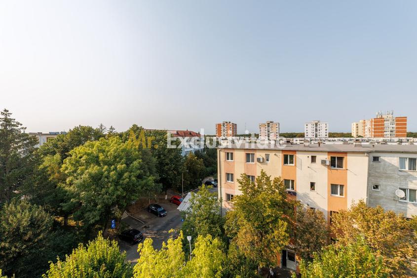 Apartament 3 camere decomandat, 2 balcoane și loc de parcare – Trivale
