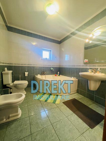 Casa + teren generos de vanzare, Str. Valea Ghinzii