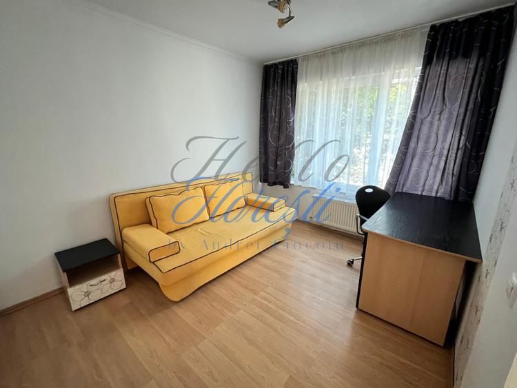 Apartament cu 3 camere + parcare + terasa  in Cluj zona Buna Ziua