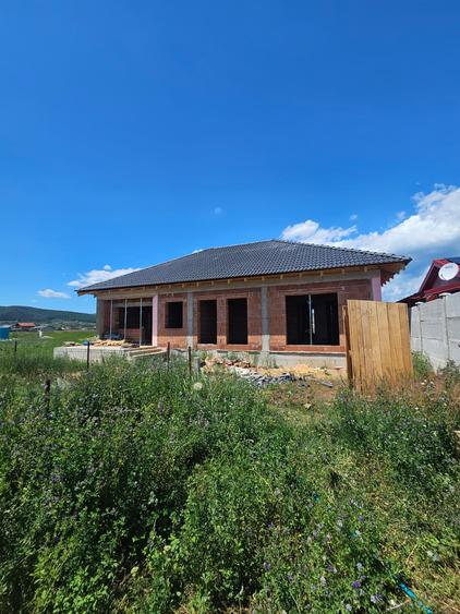 Casă Nouă 2026, 3 Dormitoare, 2 băi, 378 mp teren – Zona Orizont