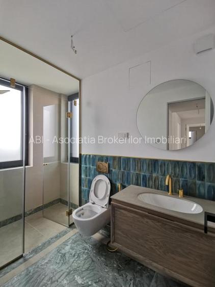 Proprietate exclusivista pe lacul Snagov 490000 euro / Chirie 2500 eu/luna - 10