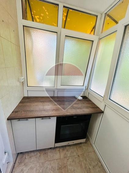 2 camere Rovine,etaj 1 cu centrala