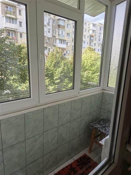 Ap     Mobilat si Utilat! 2 camere, Etaj 4 bloc cu lift, Viziru 3