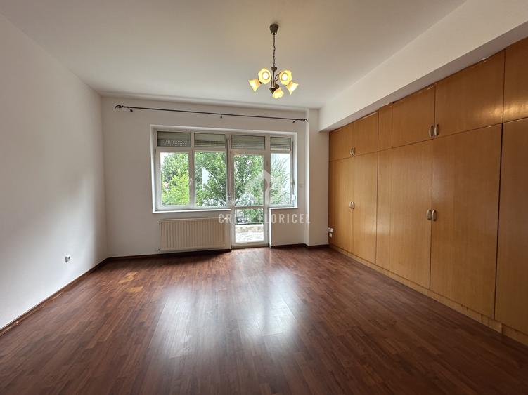 Inchiriere vila 316 mp, teren 428 mp  - Resedinta / sediu firma - Herastrau