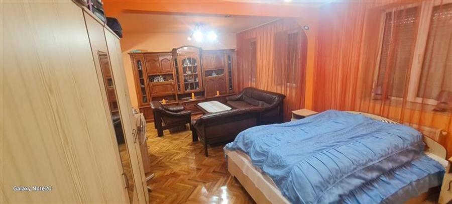 CASA IN ZONA ULTRACENTRALA
