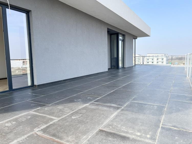 Penthouse 3 Camere, 82mp Utili,2 Locuri Parcare in CF-Torontalului