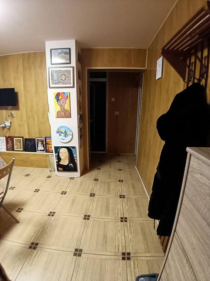 Apartament 2 camere decomandat – Km 5 - loc de parcare