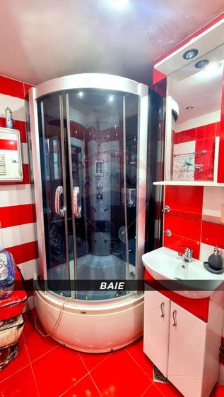 Apartament cu 3 camere si grădină de vânzare