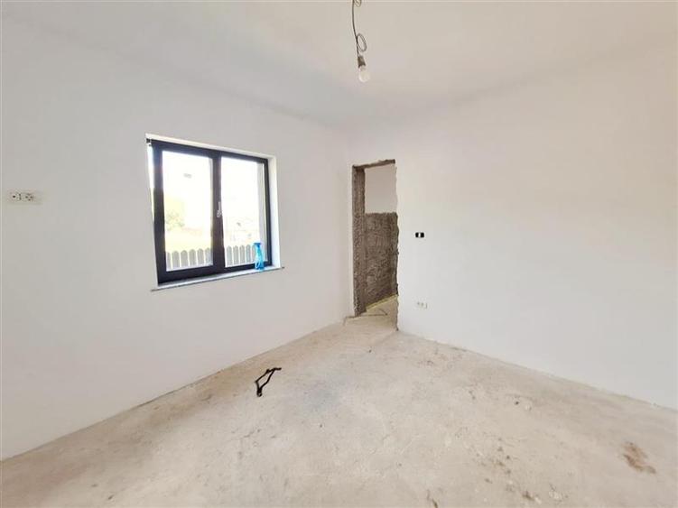Casa noua din caramida, 110 mp utili – Margineni | Teren 300 mp