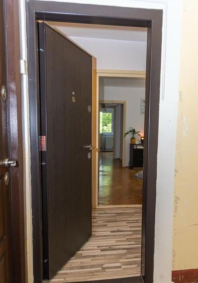 Apartament 2 camere Gemenii,renovat,parcare,mobilat,100000 Euro