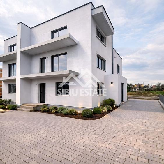 Casa Sibiu, 4 camere, terasa