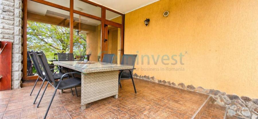 Casa de vanzare la 10 minute de Oradea, Les