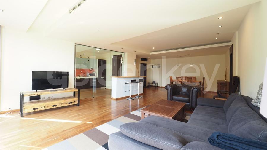 Apartament modern cu 3 camere | garaj | piscina comuna
