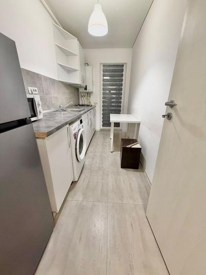 Garsonieră decomandată, mobilata – Militari Pollux Residence