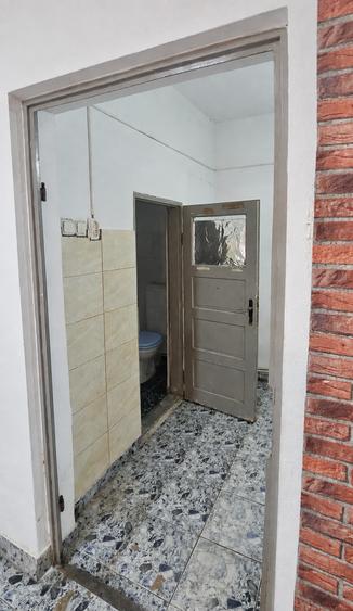 Spațiu comercial cu magazie, ultracentral Glina (vizavi de Poliție)