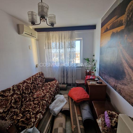 Se inchiriaza apartament,decomandat doua camere,etaj 10/11 ,pret 1300ron/luna. - 4