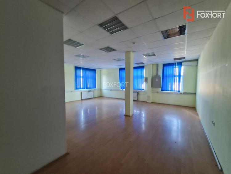 Spatiu generos de inchiriat in Deta, jud. Timis