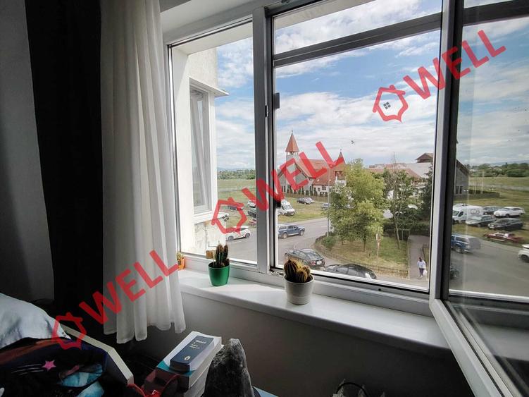 De vânzare apartament cu 2 camere pe strada 1 Decembrie 1918!
