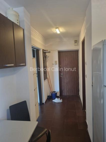Inchiriez garsoniera spatioasa, mobilata si utilata zona 13 septembrie - 5