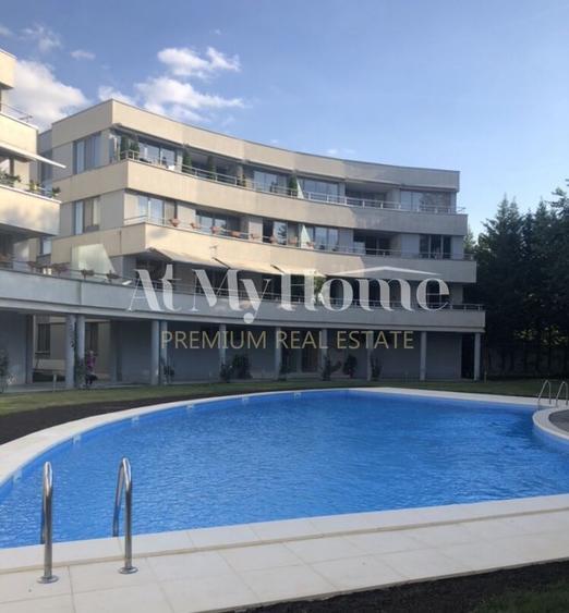 Apartament spatios cu 3 camere, piscina exterioara, Iancu Nicolae