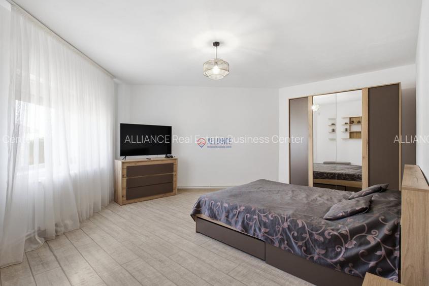 PALAZU MARE - Vilă 5 camere, teren pe colț cu priveliște la lac, curte - 9