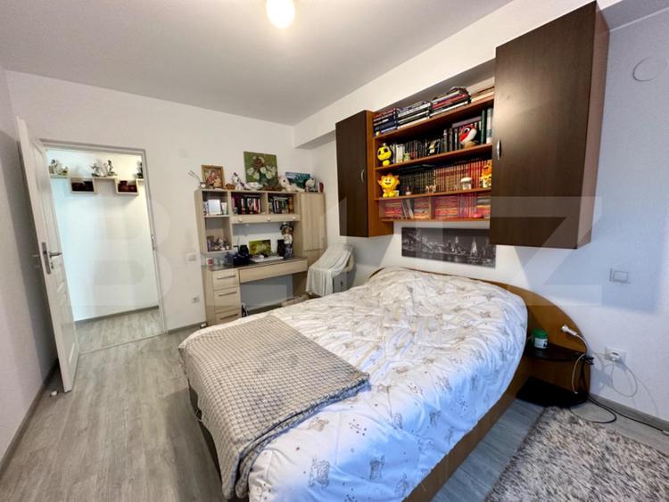 Apartament de 2 camere, 65mp, curte, loc de parcare, zona Rediu