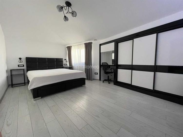 Apartament 3 camere, decomandat, George Enescu