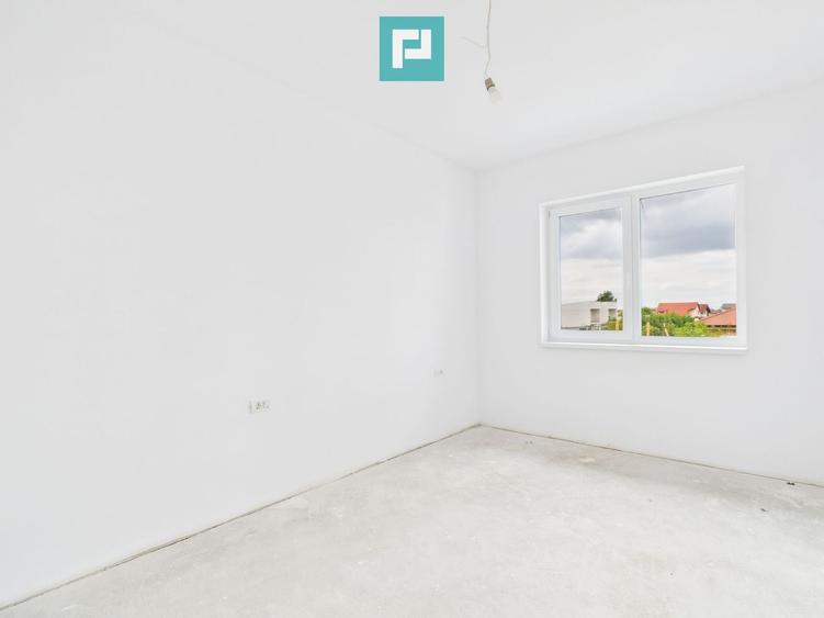 Duplex elegant  cu 5 camere în Dumbrăvița