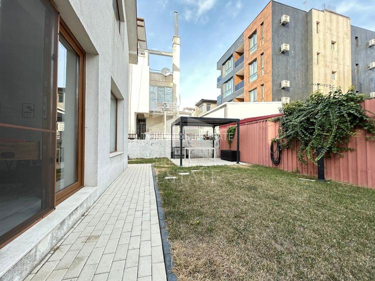 Vilă P+1 Mamaia Nord | 308 mp | 6 Camere | 6 băi | 6 locuri de parcare