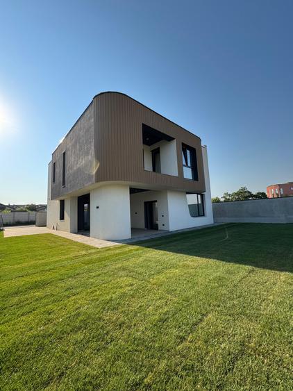 Vile exclusiviste | 5 camere | Lacul Lebada | Pantelimon Cernica