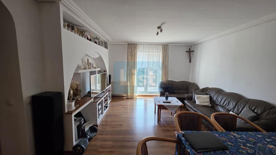 Casă D+P+M + teren 6.377 mp | Posibilitate parcelare | Simian