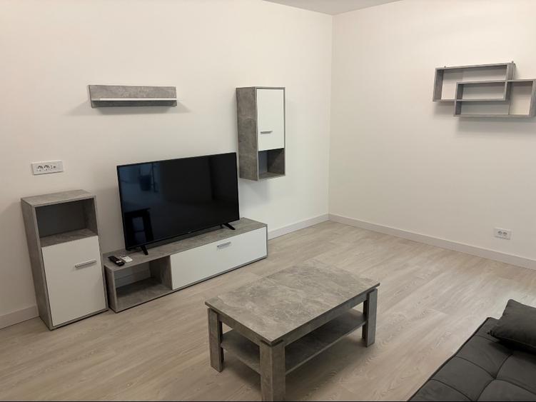 Apartament 2 camere, Akcent City, direct proprietar, parcare, prima inchiriere