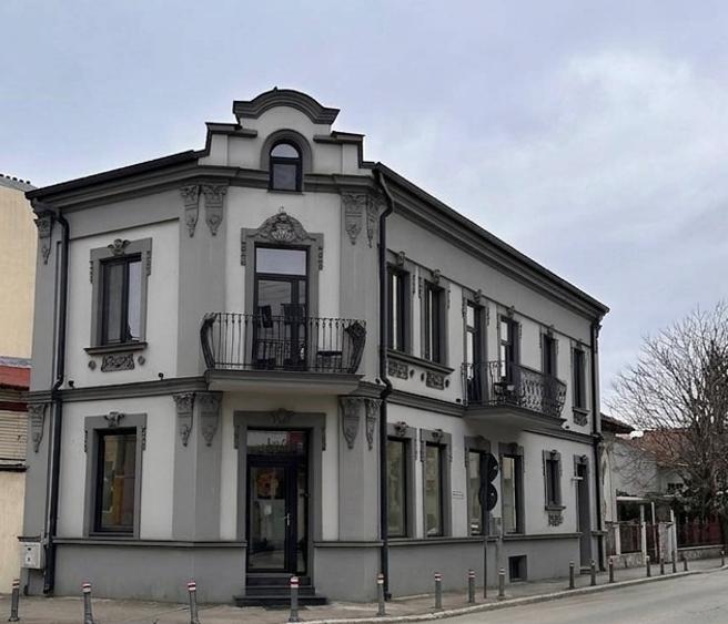 ULTRACENTRAL - spatiu birouri cu iz interbelic, 160 mp.,
